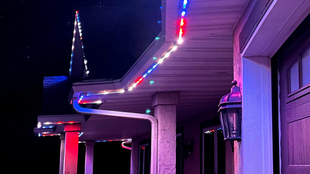 Oelo lighting with an under mount option in red white and blue